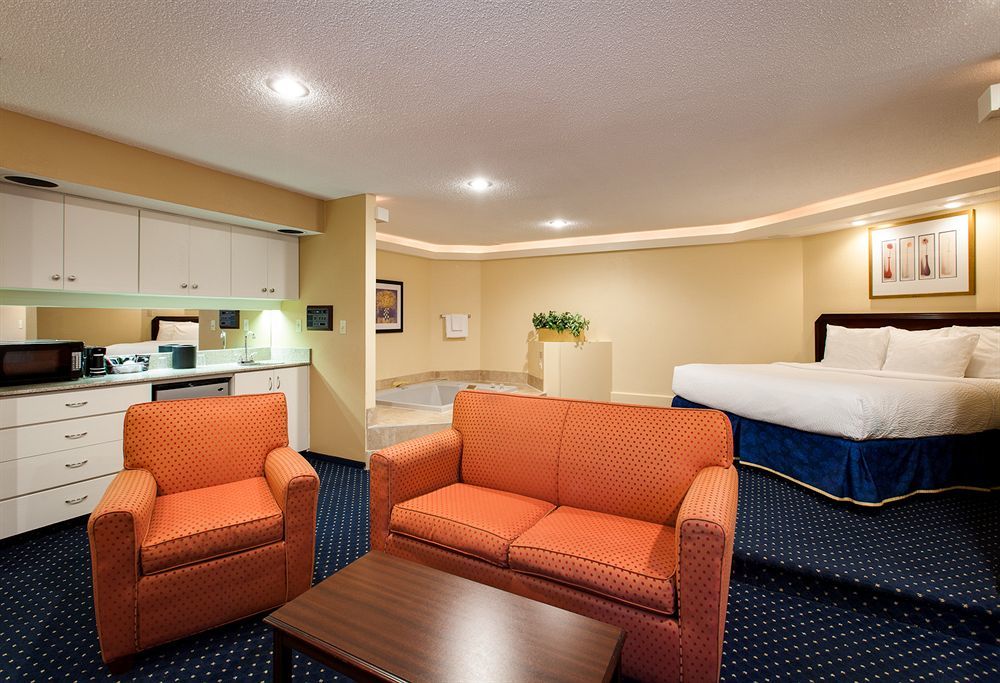 Wyndham Garden Fort Wayne Exteriér fotografie